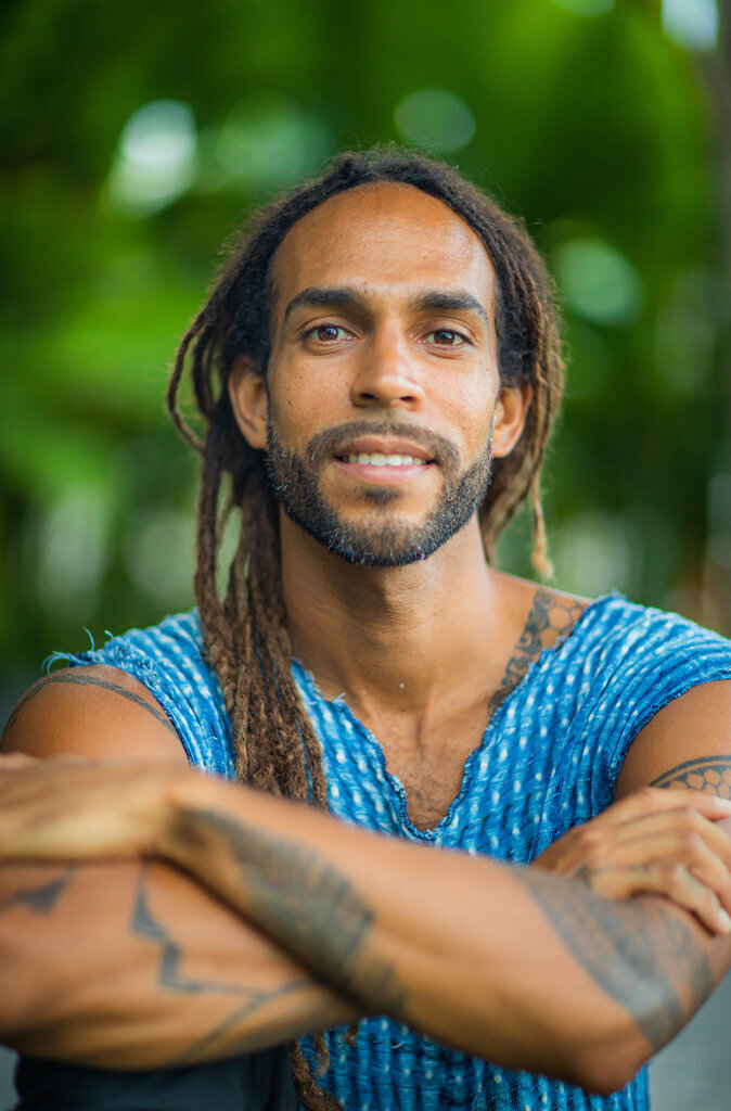 carlos_romero_yoga_instructor_bali