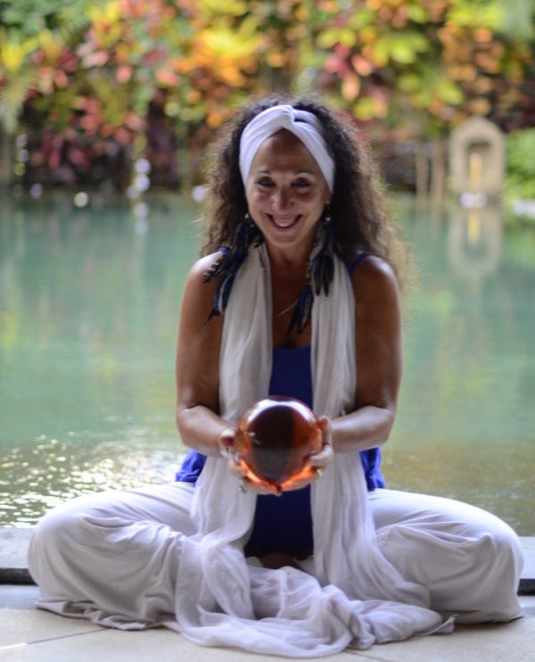 Rebecca-Pflaum_1-1-600x906